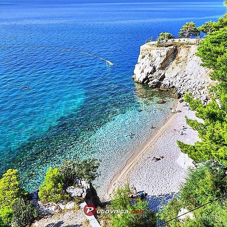 Villa Leoma With Heated Pool Marusici  Exterior photo