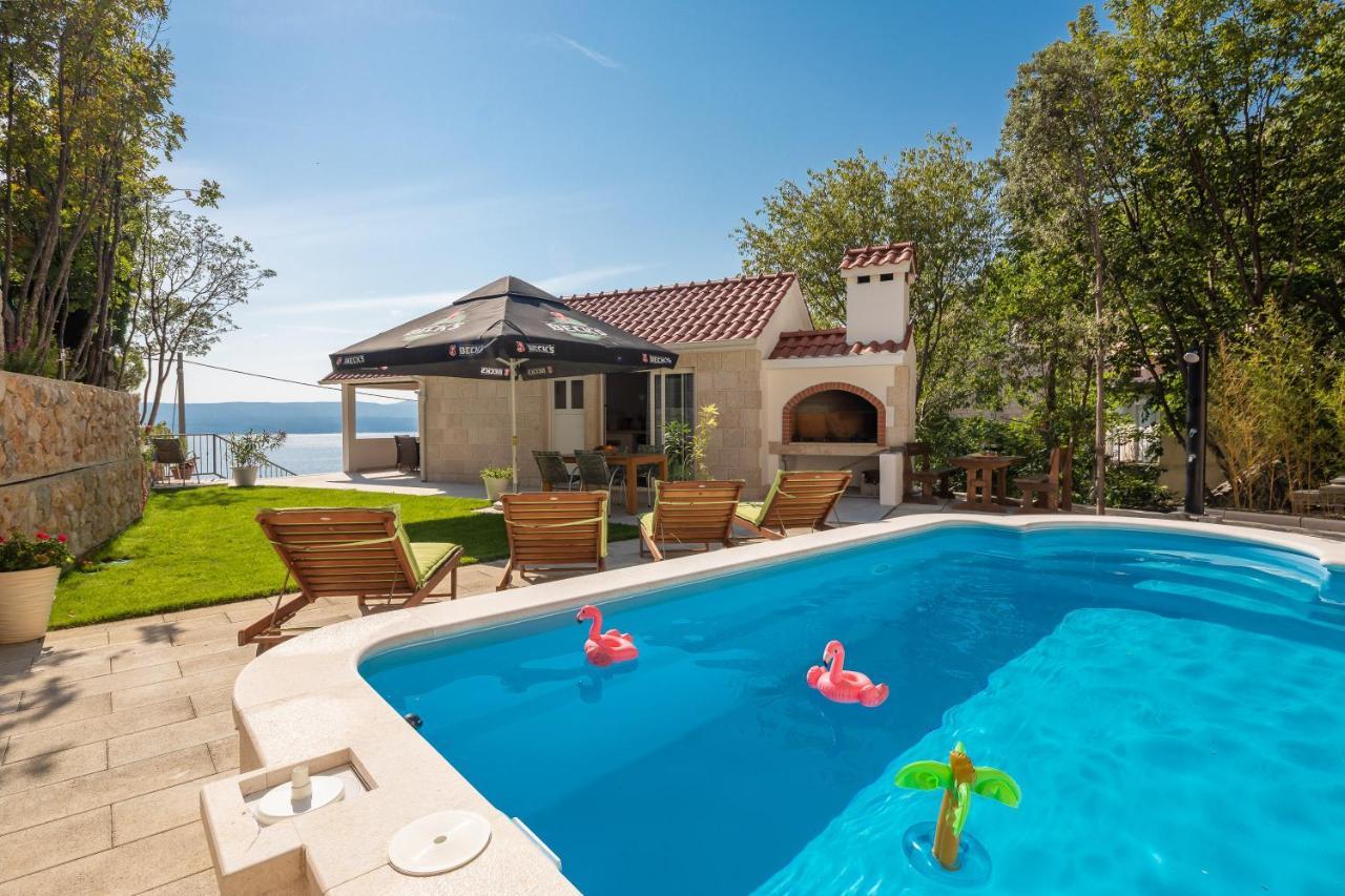 Villa Leoma With Heated Pool Marusici  Exterior photo
