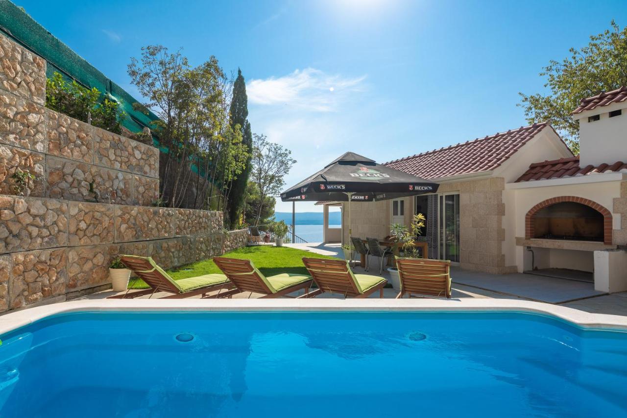 Villa Leoma With Heated Pool Marusici  Exterior photo